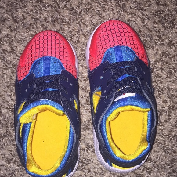 Nike Huarache - Picture 7 of 9